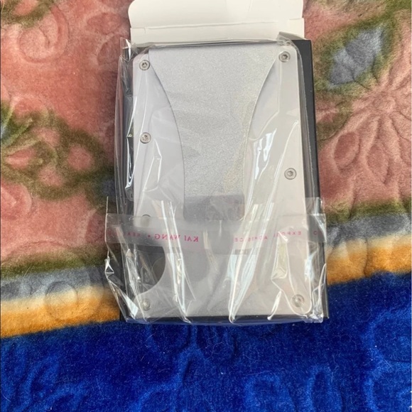 Wallet - Picture 3 of 10